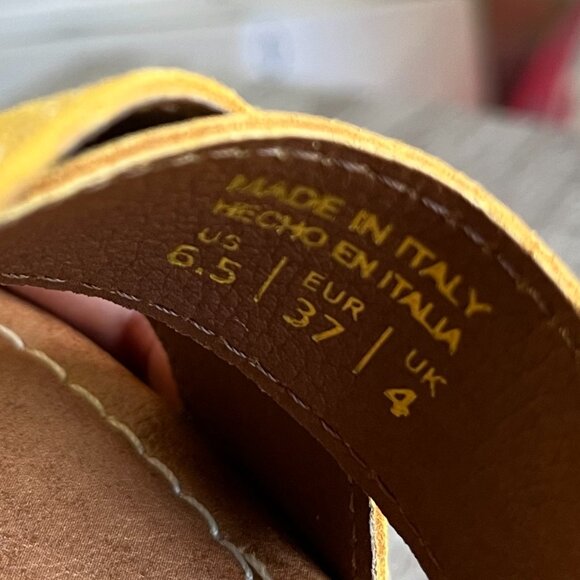 Aldo Mustard Yellow Suede Platform Sandals – Made in Italy – Size 6.5 / 37 – NEW - Picture 7 of 11